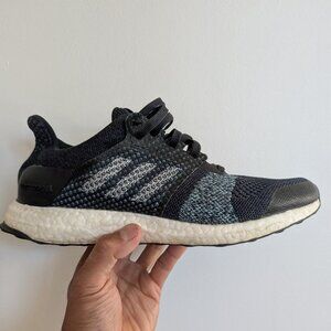 *SOLD* Adiboost Adidas x Parley For The Oceans Collab